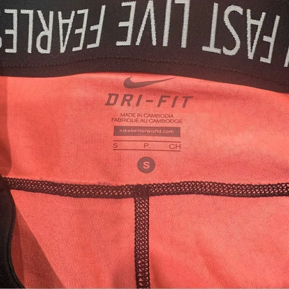Nike Dri Fit Coral and Black Relay Cropped Leggings Women’s Small